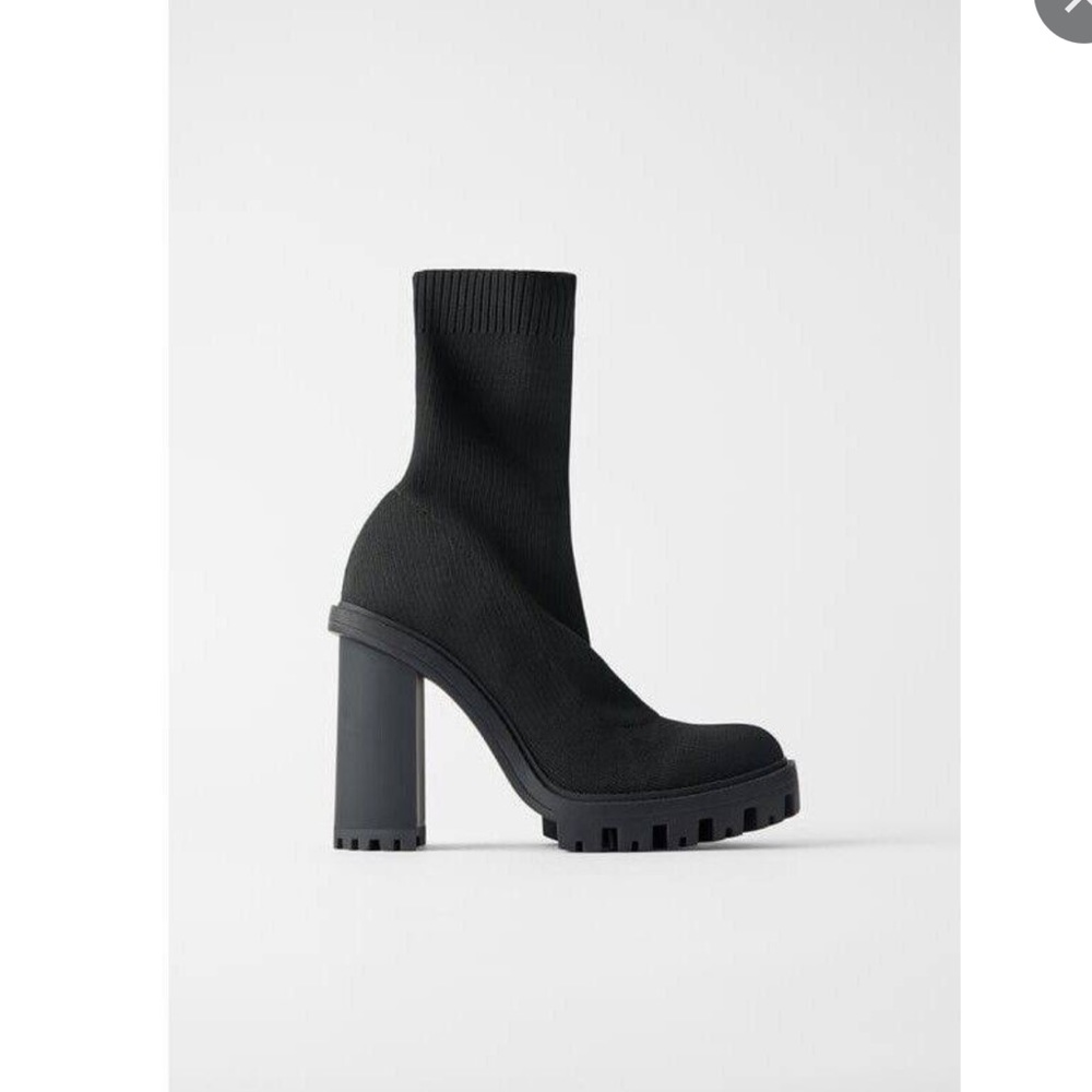 Zara Black Heeled Boots